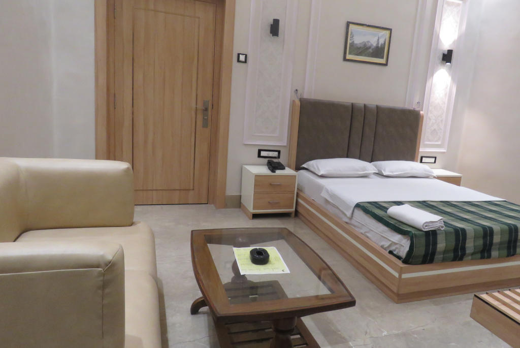 Executive Club Deluxe
